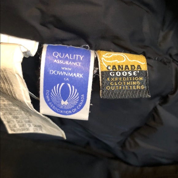 Canada Goose Whistler Parka XS - Dry Cleaned at Canada Goose with Pink Tag - Picture 8 of 9